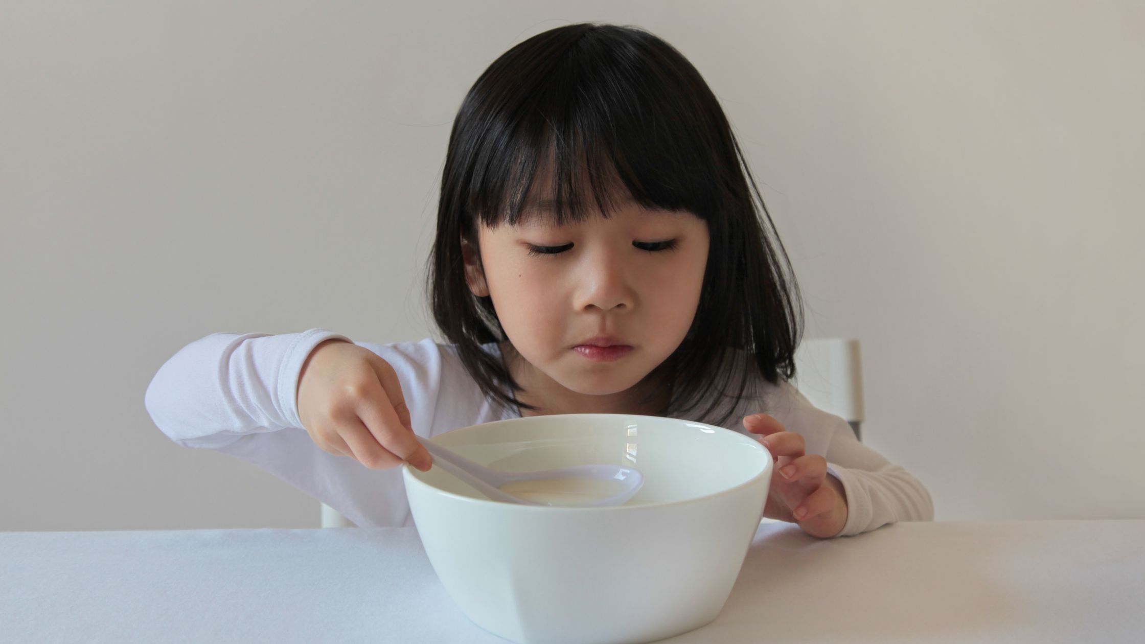 Ways to Help Your Picky Eater Try New Foods
